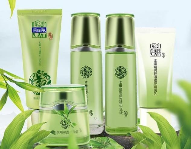 草本护肤品:探索自然护肤的新风尚